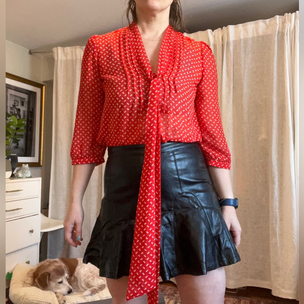 Nordstrom Mini Pleather Skirt, Flounce Detail - Size M 🖤🌟😎